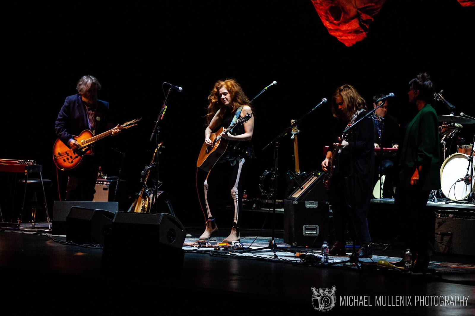 Neko Case on stage